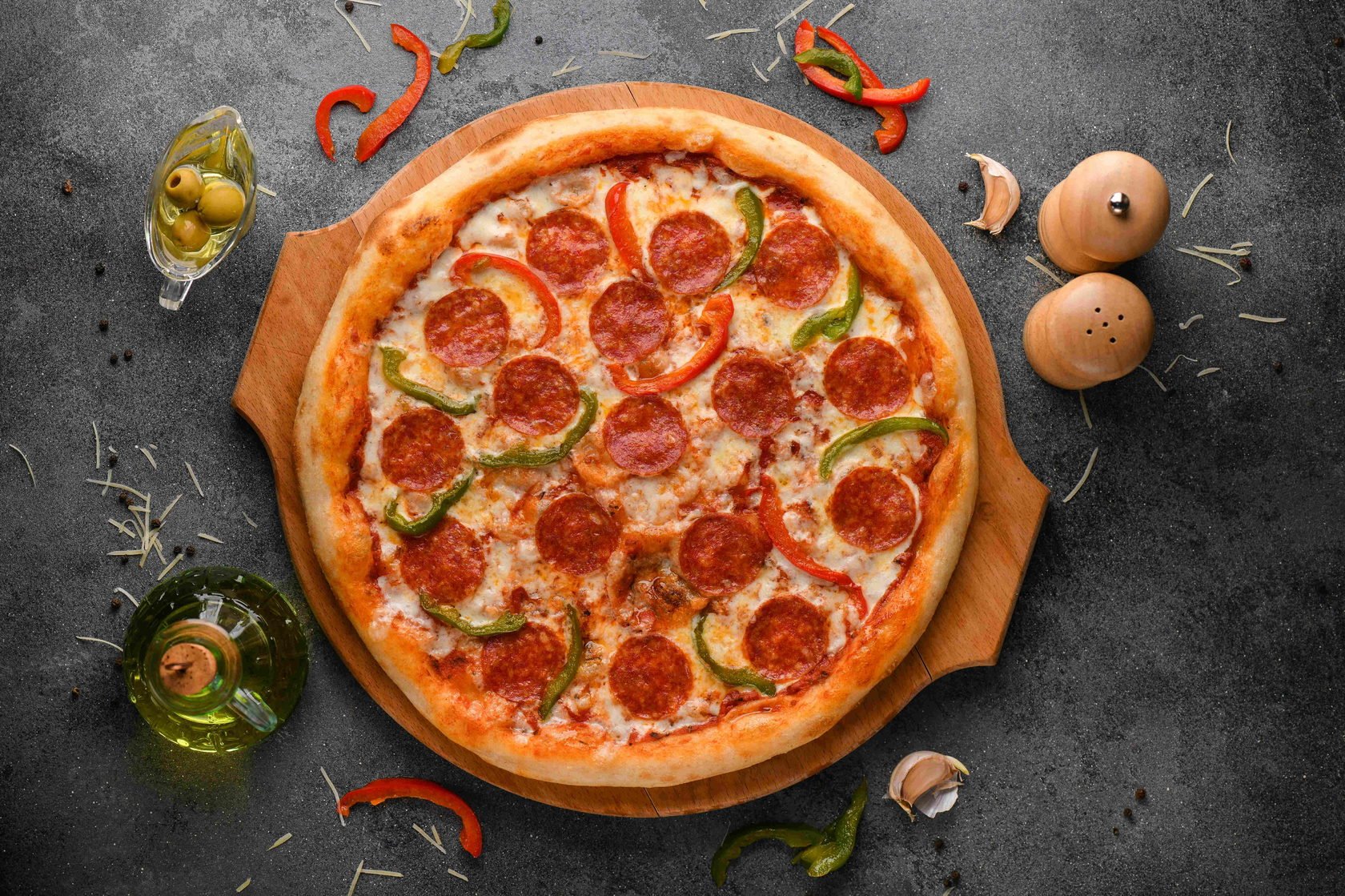 Pizza Pepperoni: Storia, Ricetta e Consigli